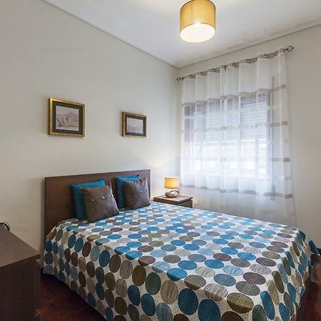 Apartment Camoes Deluxe Porto Bagian luar foto