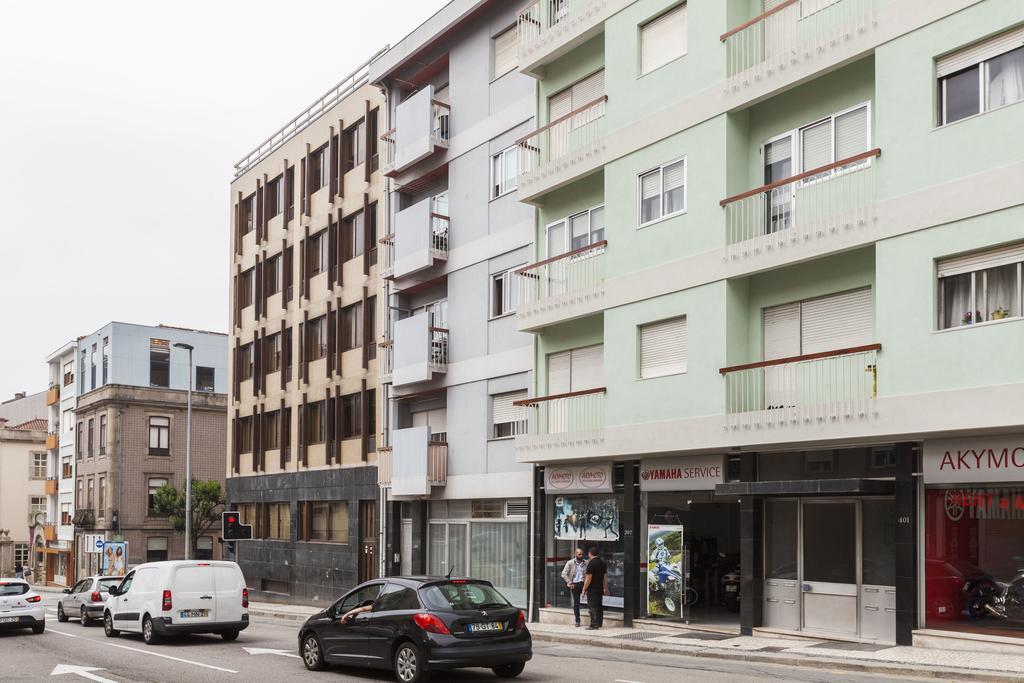 Apartment Camoes Deluxe Porto Bagian luar foto